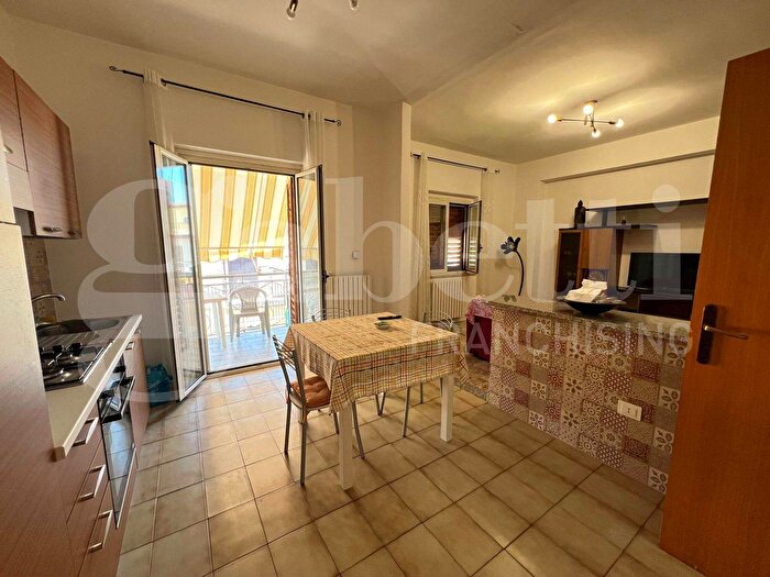 Appartamento quadrilocale in vendita in Via Adriatico, CoriglianoRossano