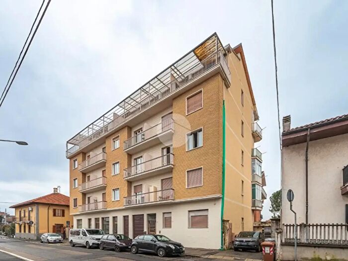 Appartamento trilocale in vendita in Strada Antica di Rivoli, Grugliasco