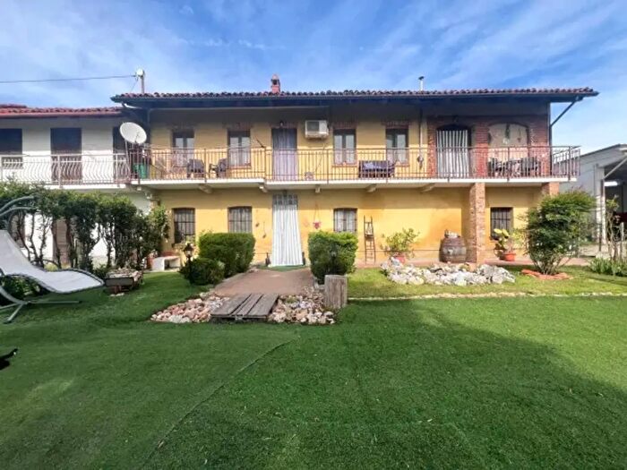 Casa con 6 locali in vendita in Rava, Ceresole Alba