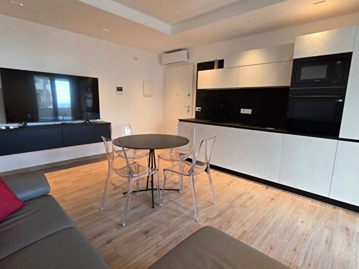 Appartamento bilocale in affitto in Via Giorgio Rizzo SNC, Centro, Milazzo