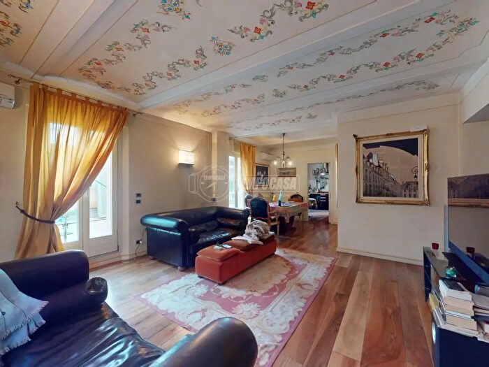 Appartamento trilocale in vendita in Viale Giosue Carducci, Carpi