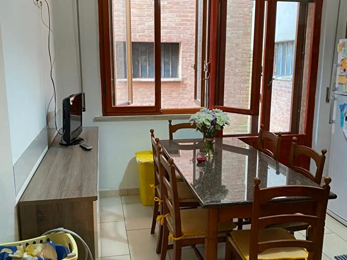 Appartamento quadrilocale in vendita in Viale Camillo Benso di Cavour, Siena