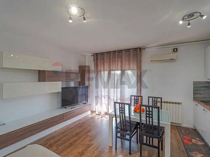 Appartamento trilocale in vendita in Via Conte Pino Zanchi B, Stezzano