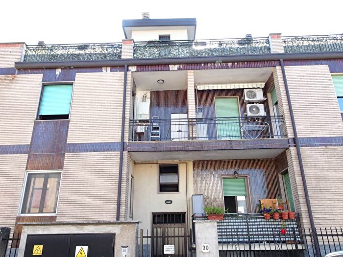 Appartamento monolocale in affitto in Via Ticino, San Martino Ghisolfa, Rho