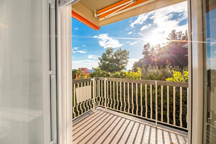 Appartamento quadrilocale in vendita in Via Roma g, Deiva Marina