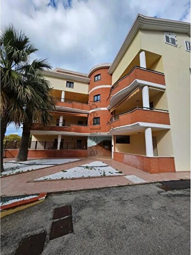 Appartamento trilocale in vendita in Contrada Lazzaretto, Ortona