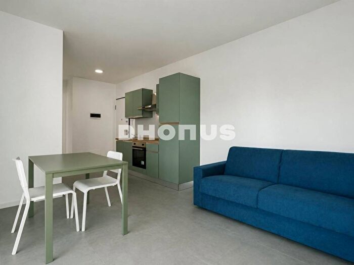 Appartamento monolocale in affitto in Via Cà Martinoni, Centro, Almenno San Salvatore