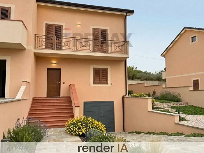 Casa quadrilocale in vendita in Contrada Petrazza, Messina