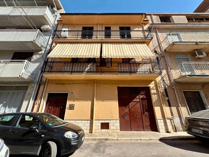 Appartamento con 5 locali in affitto in Via Claudio Monteverdi, Partinico