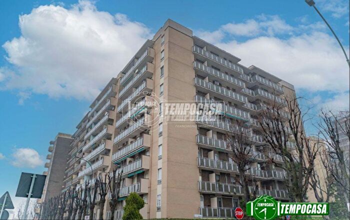 Appartamento trilocale in vendita in Via Luigi Galvani, Cologno Monzese