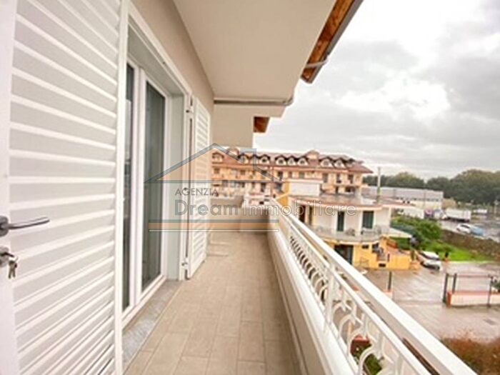 Appartamento quadrilocale in affitto in Via Maggio, Nuovo Corso Campano Marchesella, Giugliano in Campania