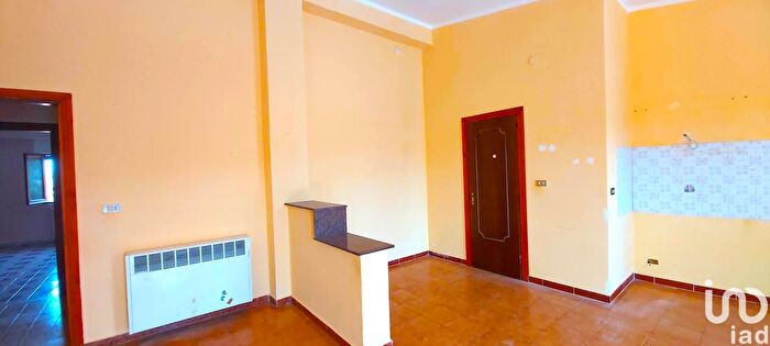 Appartamento con 8 locali in vendita in Via ENoto, Amantea