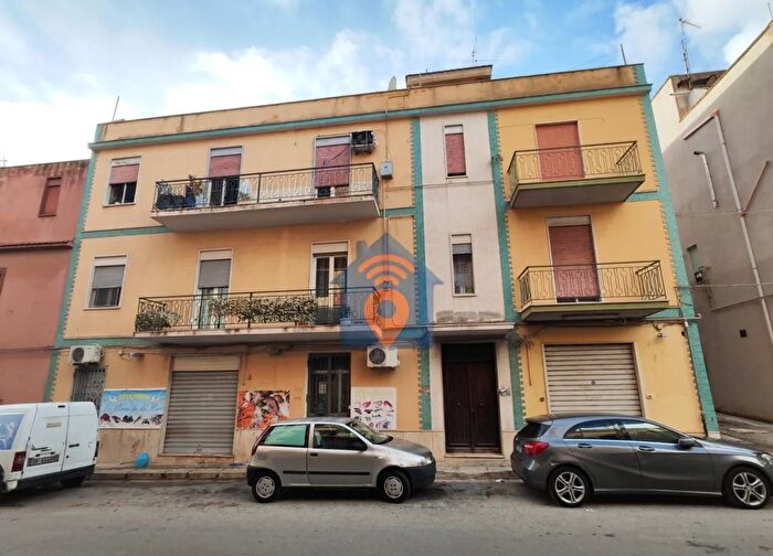 Appartamento con 6 locali in vendita in Via Denaro Castelvetrano, Castelvetrano