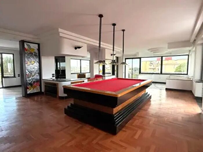 Appartamento con 5 locali in vendita in Via Napoli, Villaricca