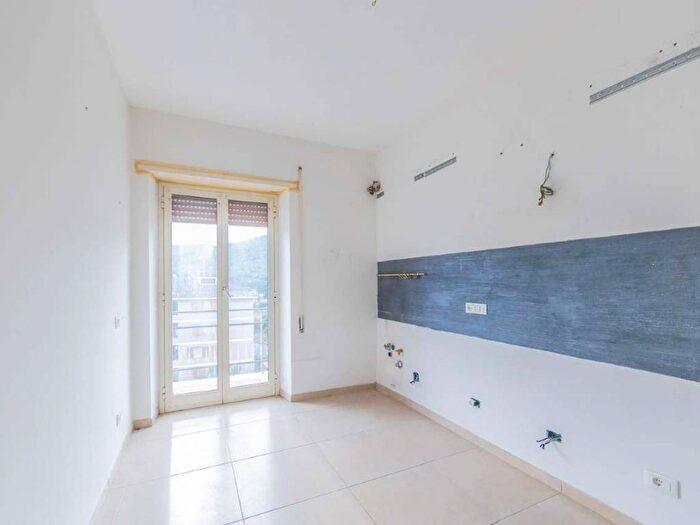 Appartamento trilocale in vendita in via del Lavoro, Zona Empolitana, Tivoli