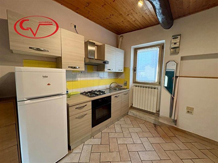 Appartamento bilocale in affitto in Via Aretina, Levane, Montevarchi