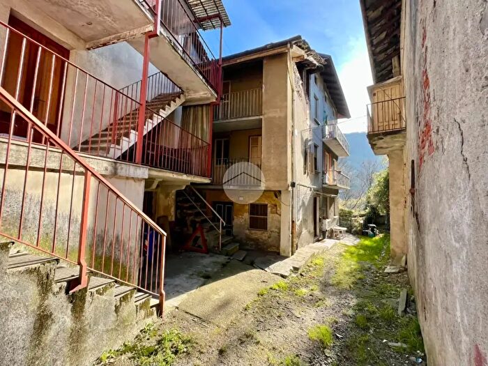 Appartamento monolocale in vendita in Frazione Colombaro, Lanzo Torinese