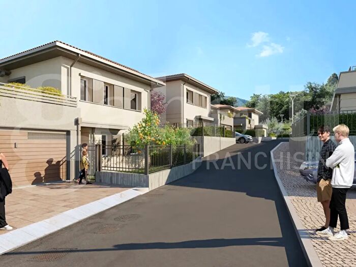 Case in Vendita e in Affitto - 3