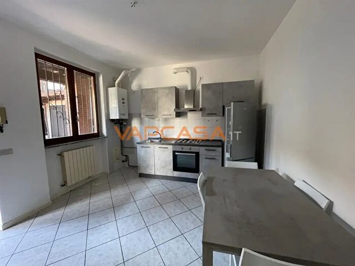 Appartamento bilocale in vendita in Via Donizetti, Cologno Al Serio