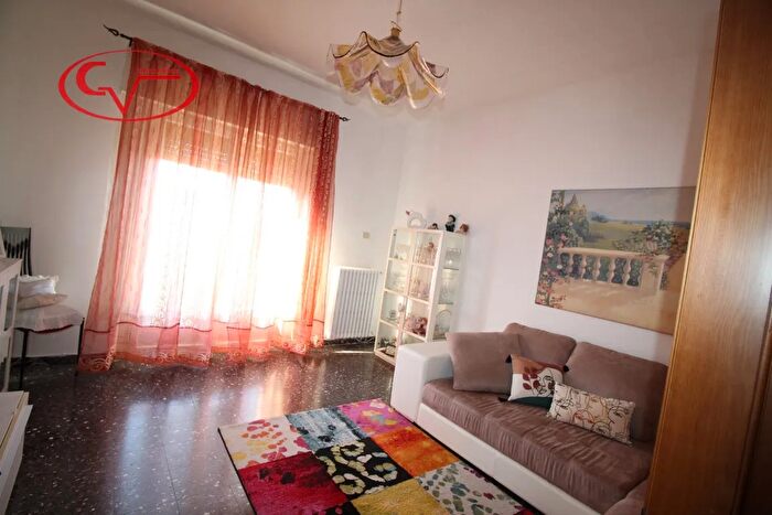 Appartamento con 5 locali in vendita in Mercatale Valdarno, Montevarchi