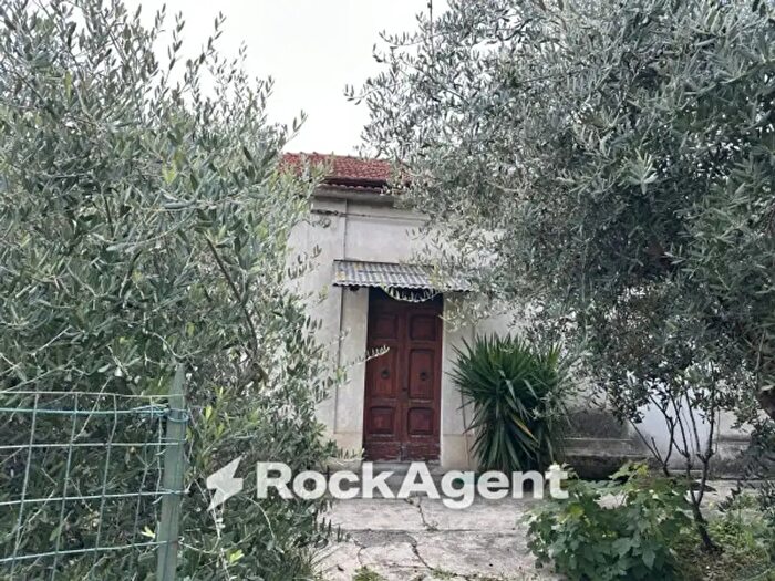 Casa trilocale in vendita in Via Croce Vecchia, Tollo