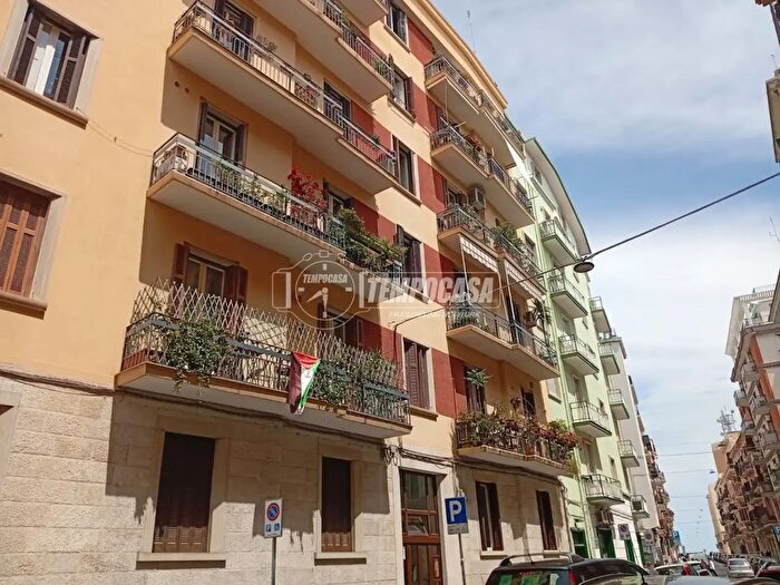Appartamento quadrilocale in vendita in Via Durazzo, Bari