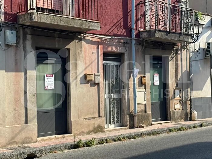 Appartamento trilocale in vendita in Via Nazionale, Spadafora