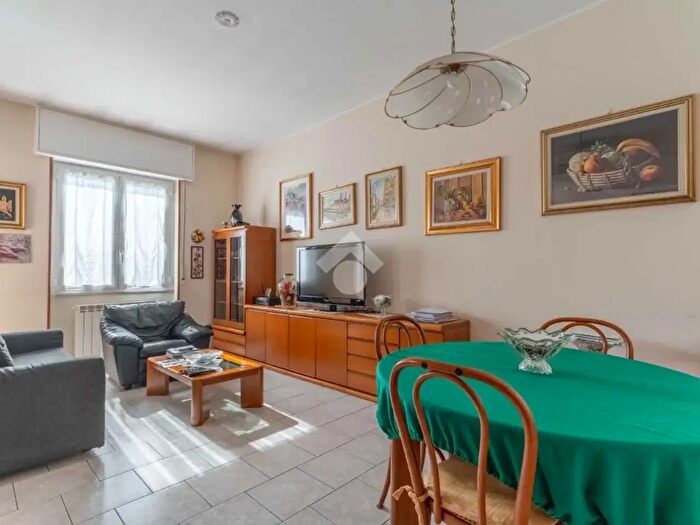 Appartamento bilocale in vendita in Via Dante Alighieri, Trezzano Sul Naviglio