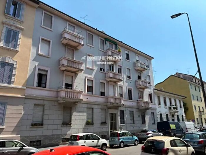 Appartamento bilocale in vendita in Via Antonio Mambretti, Milano