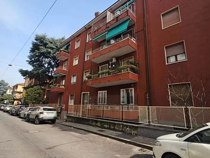 Appartamento quadrilocale in vendita in Via Bonzanini, Verona