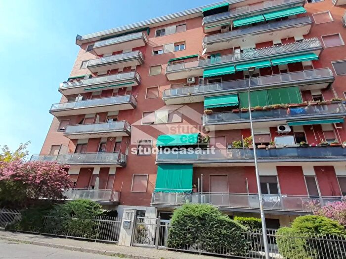 Appartamento bilocale in affitto in Via Tavecchia, Rho