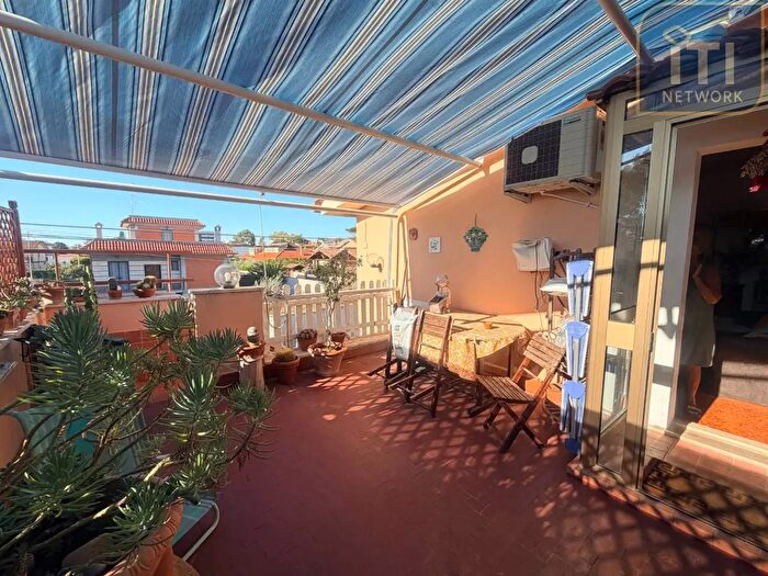 Casa trilocale in vendita in Via Padre Corsi, Roma