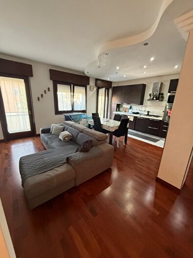 Appartamento trilocale in vendita in Vai Ferrara, Venezia