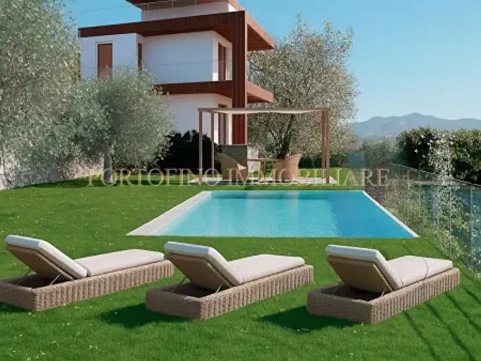 Appartamento in vendita in Via San Michele, Rapallo