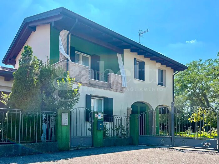 Casa con 5 locali in vendita in Via Bonitti, Pravisdomini