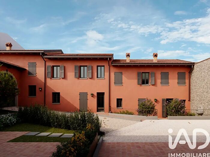 Case in Vendita e in Affitto - 3