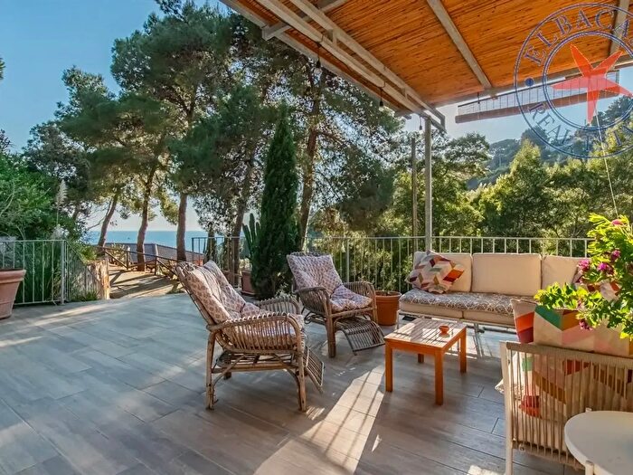 Appartamento quadrilocale in vendita in Capoliveri