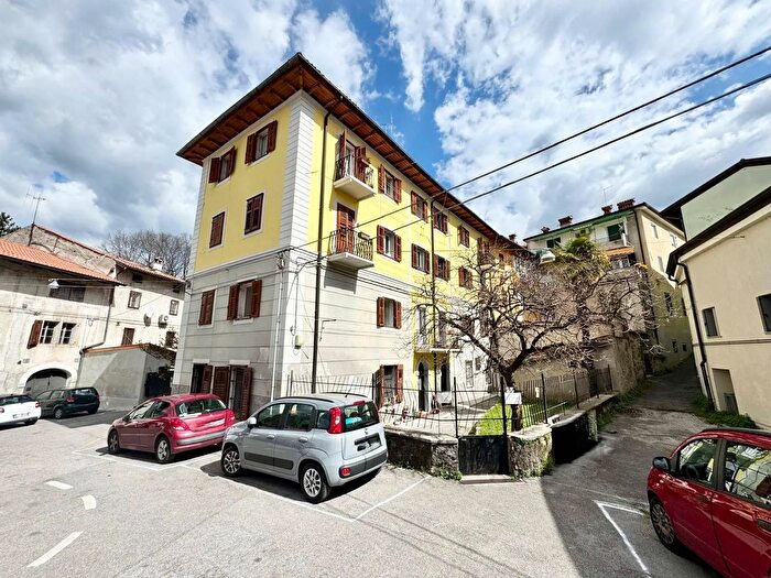 Appartamento con 5 locali in vendita in Gorizia Riva del Corno, Gorizia