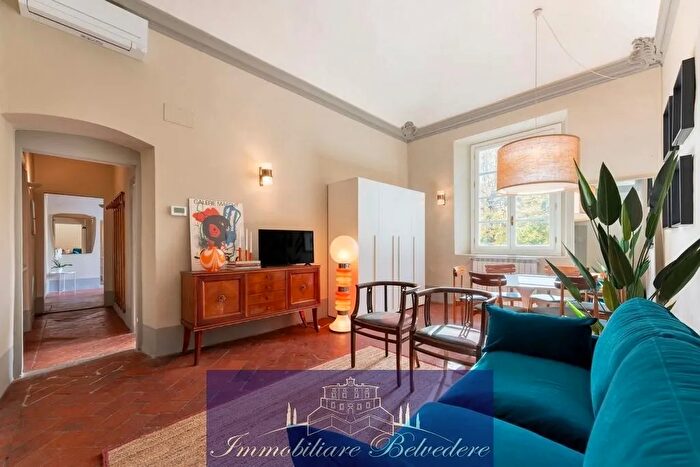 Appartamento quadrilocale in affitto in Piazza Pier Vettori, Firenze