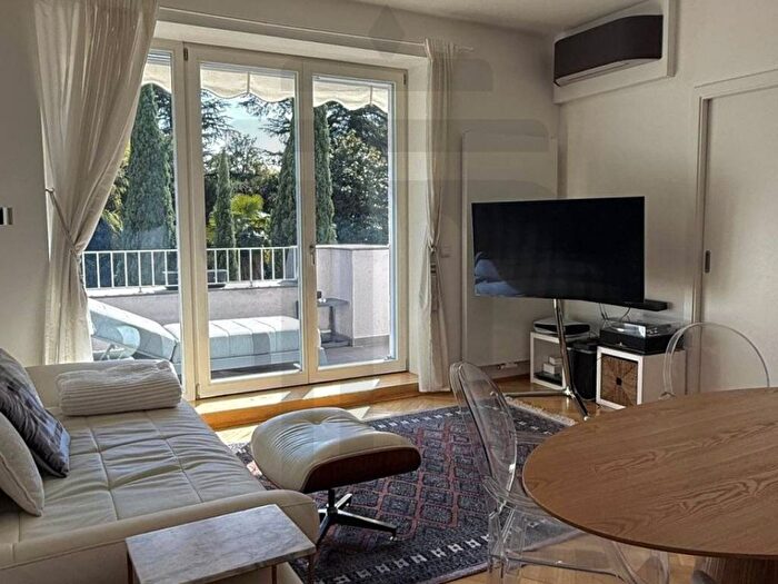 Appartamento bilocale in affitto in Via Castel Roncolo, Centro, Bolzano