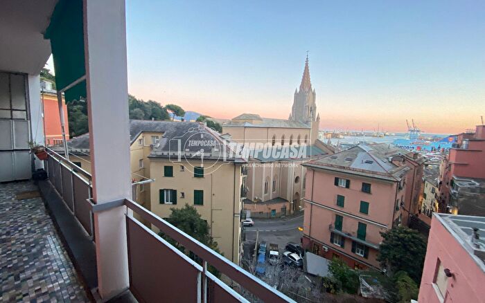 Appartamento bilocale in vendita in Via Venezia, Genova