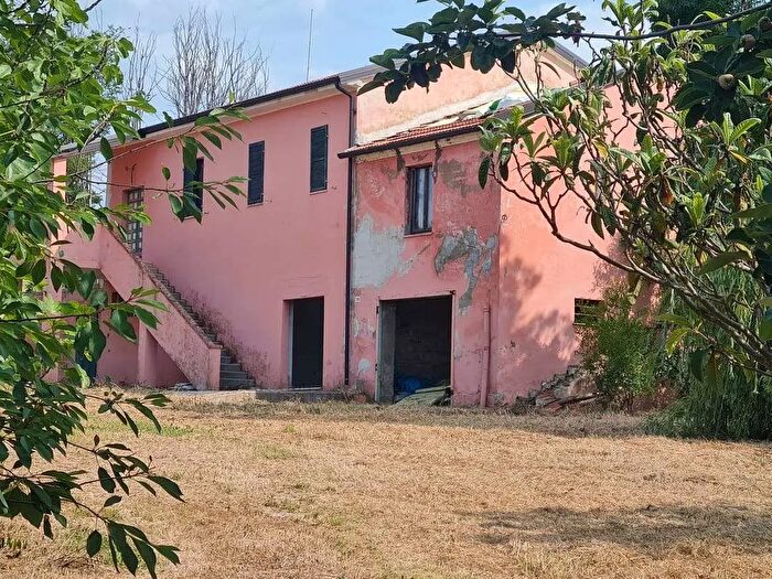 Casa con 5 locali in vendita in Ancona