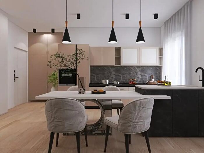 Appartamento quadrilocale in vendita in Viale Lodovico Antonio Muratori, Modena