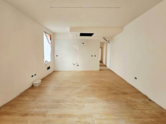 Appartamento trilocale in affitto in via san luigi, Centro, Monselice