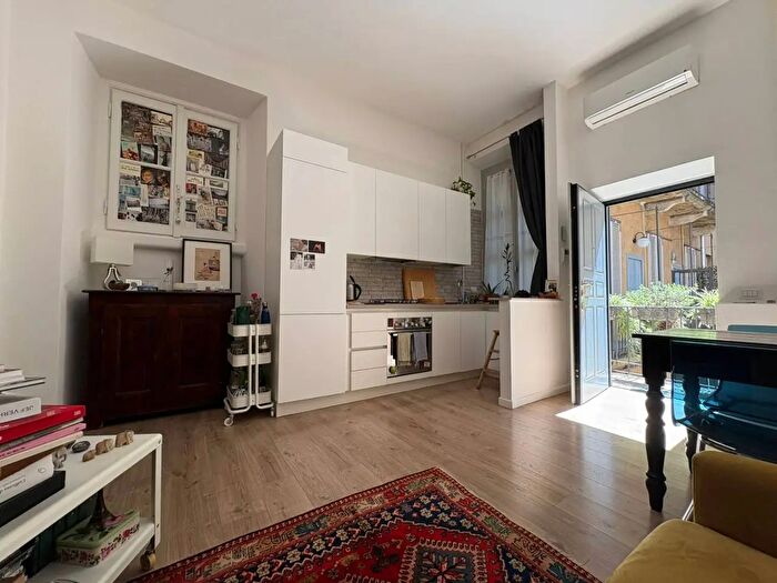 Appartamento bilocale in vendita in Via Principe Eugenio, Milano