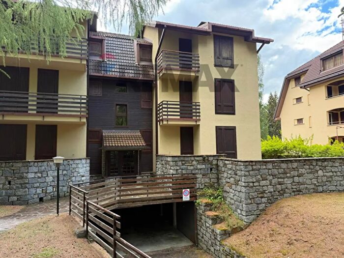 Appartamento trilocale in vendita in Viale Venezia, Ponte Di Legno