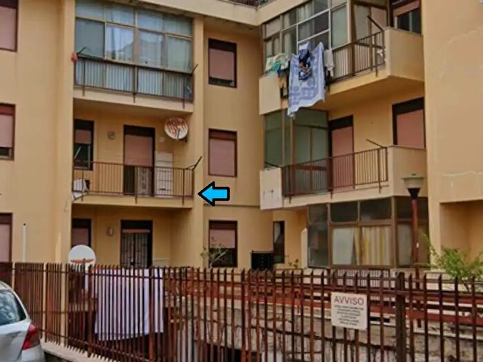 Appartamento con 7 locali in vendita in Via Doride, Palermo