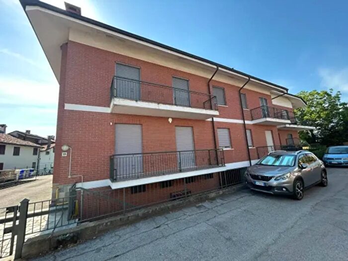 Appartamento trilocale in vendita in Via Madonnina, Carignano