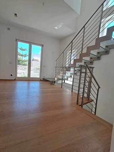 Casa con 5 locali in vendita in Via Alessandro Volta a, Modugno