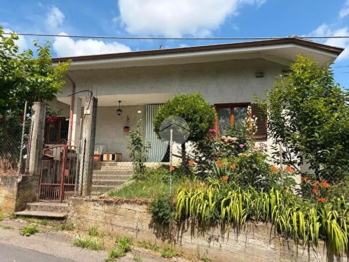 Casa con 5 locali in vendita in Regione Gioia, Scurzolengo
